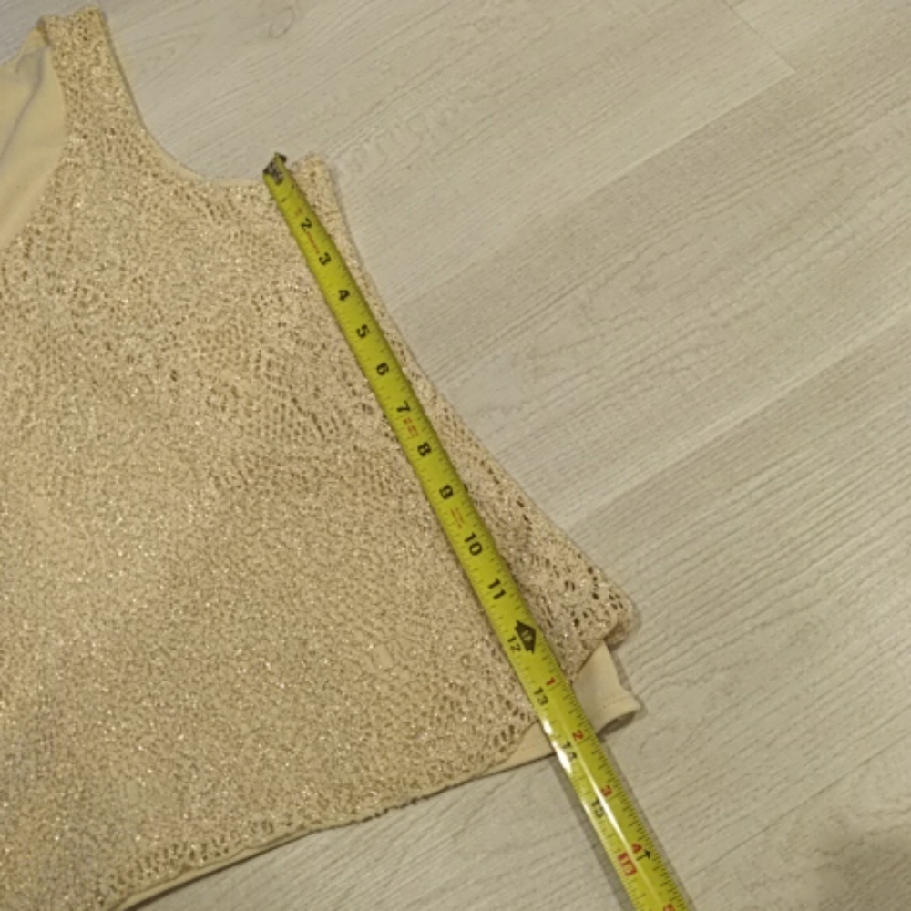 Crochet blouse - Picture 6 of 8